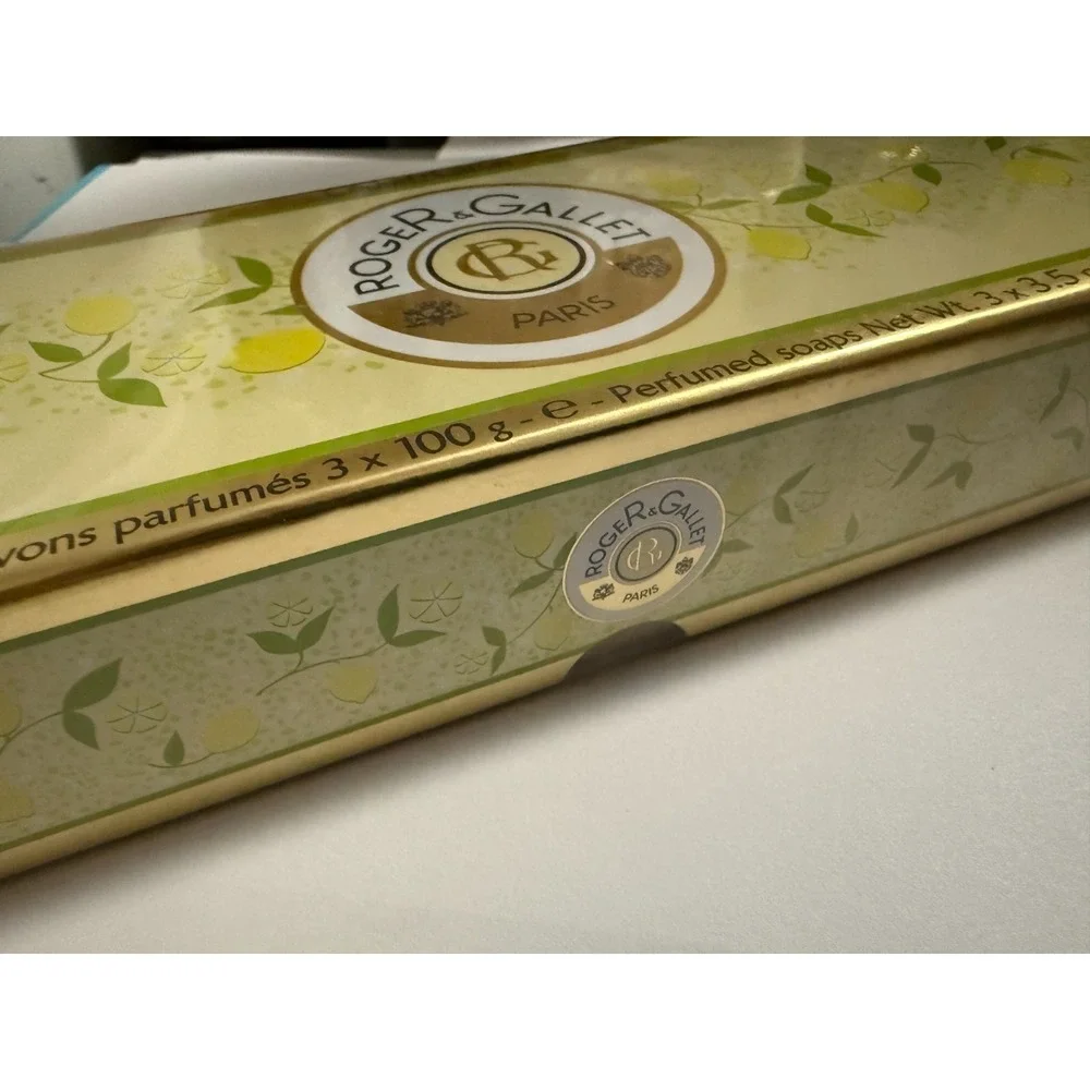 New 3 Roger & Gallet Paris Citron‎ Perfumed Soaps 100 Grams Each French unopened